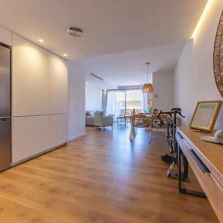 Bravissimo Domenica, 2 Bedrooms And Balcony Girona Bagian luar foto